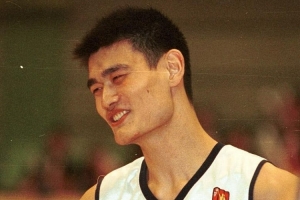 pg游戏-23年前的今天：姚明总决赛砍20+20 CBA生涯季后赛12次&amp;历史第一