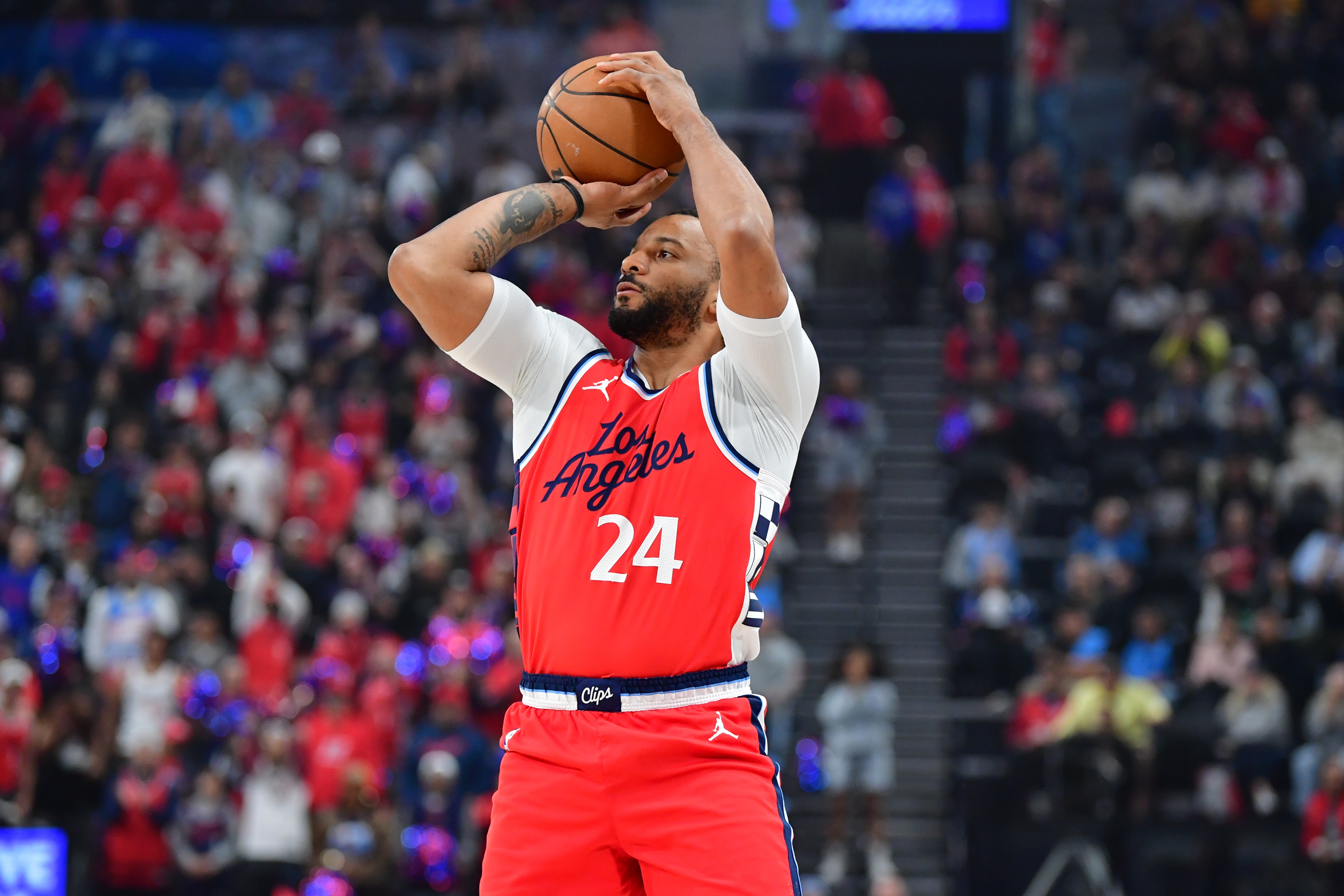 pg试玩-韦德：鲍威尔被交易后给我发了短信 说迫不及待穿上热火球衣了